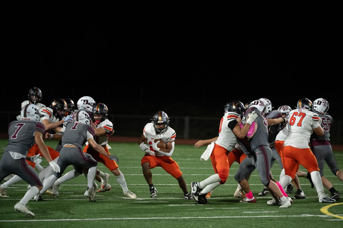 Vaqueros enter playoffs after running past Dayton Vaqueros enter playoffs after running past Dayton