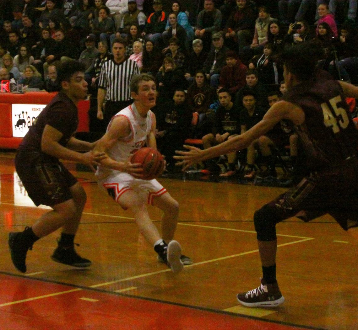 Vaqueros face pair of tough road games