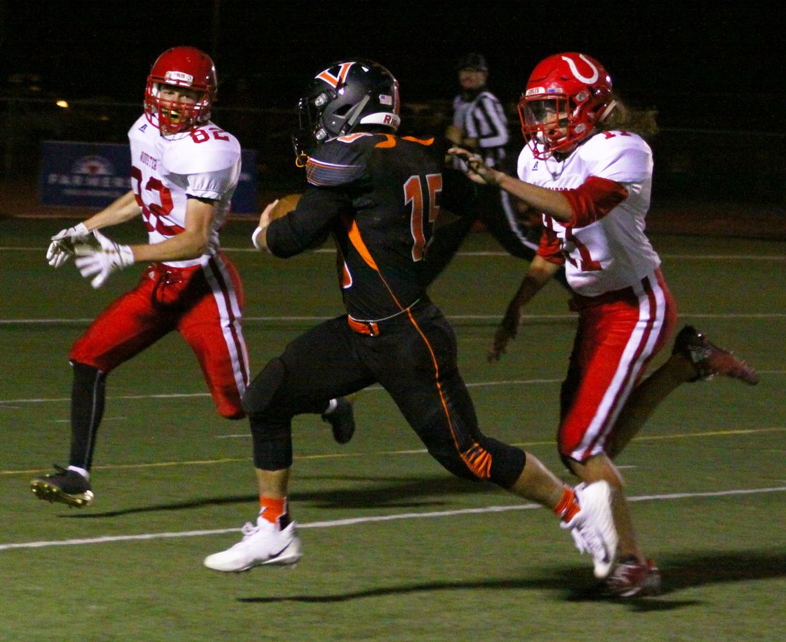 Vaqueros roll past Wooster