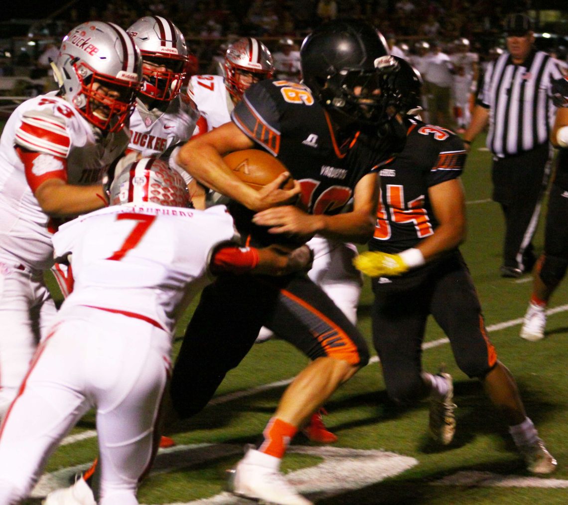 Vaqueros run past Truckee in league opener
