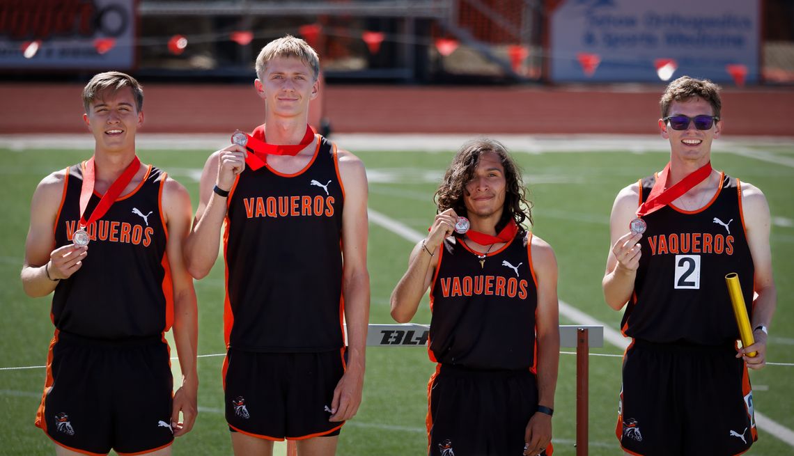 Vaqueros sending 10 to State Track meet