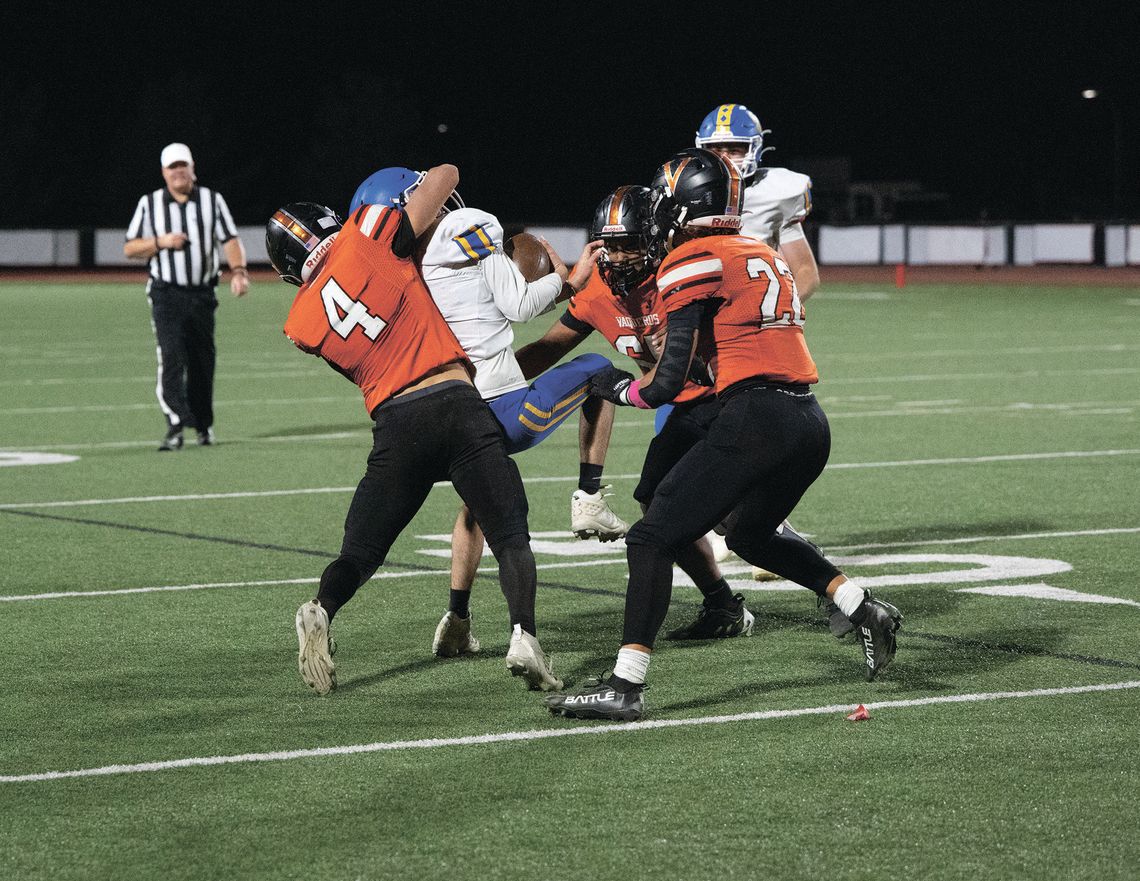 Vaqueros to battle Dayton Friday for playoff berth