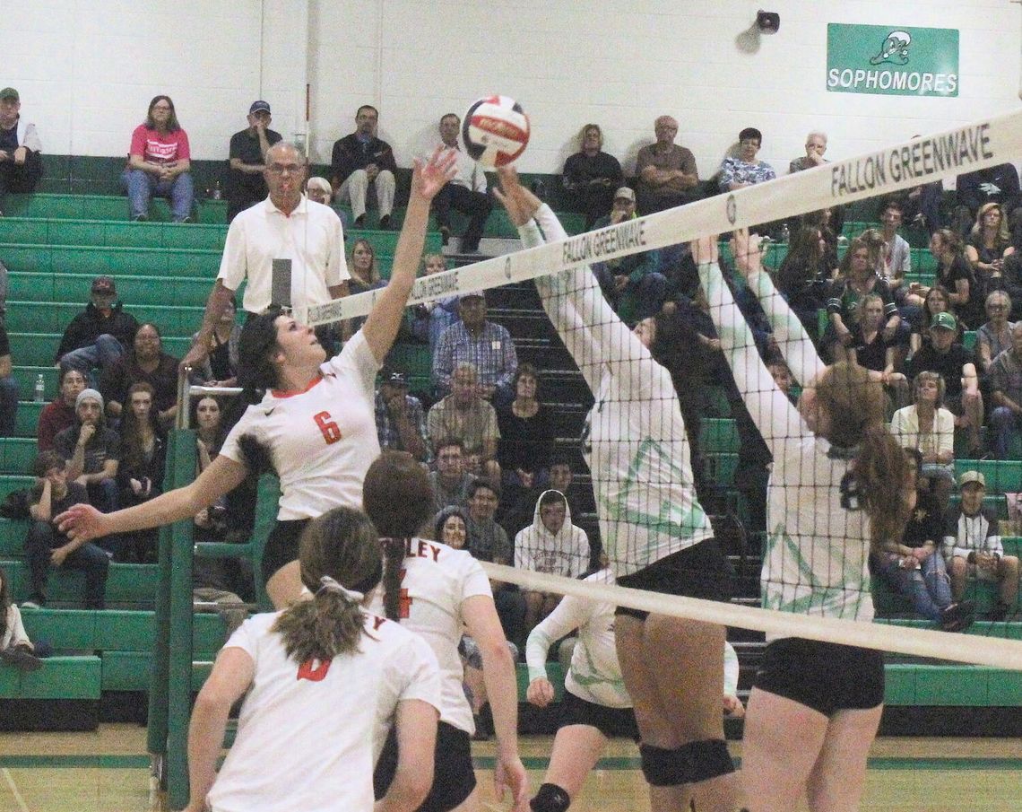 Volleyball: Vaqueros face big match tonight