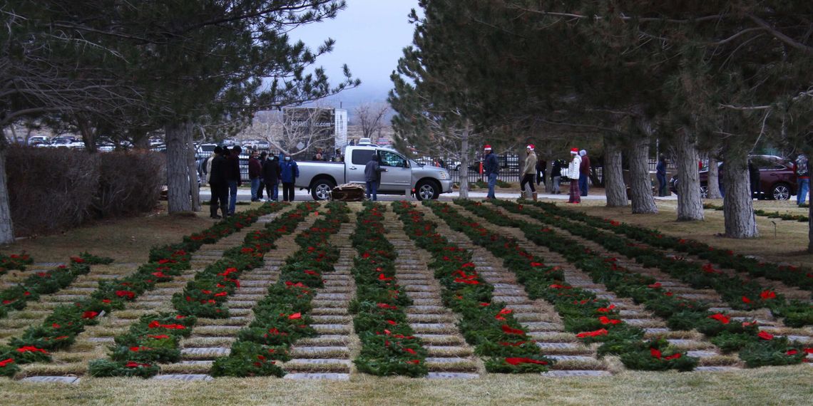 Volunteers needed to help unload wreaths at Veterans Cemetery
