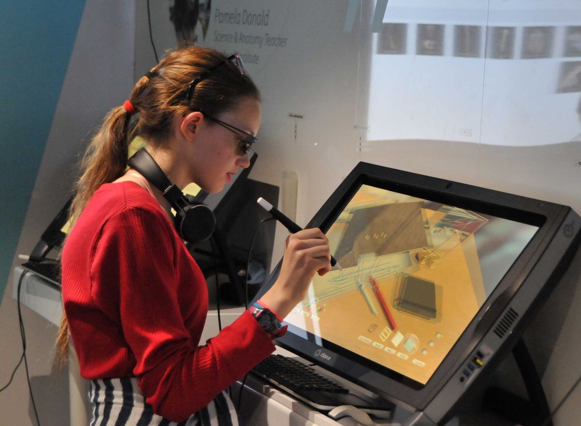 WNC experiences virtual, augmented reality learning technology